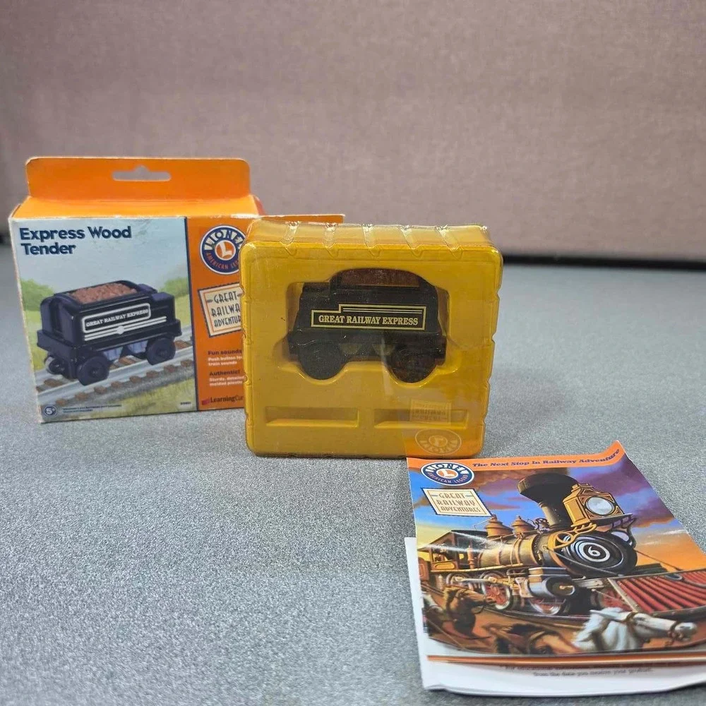 Lionel Express Wood Tender New Great Railway Adventures 92601